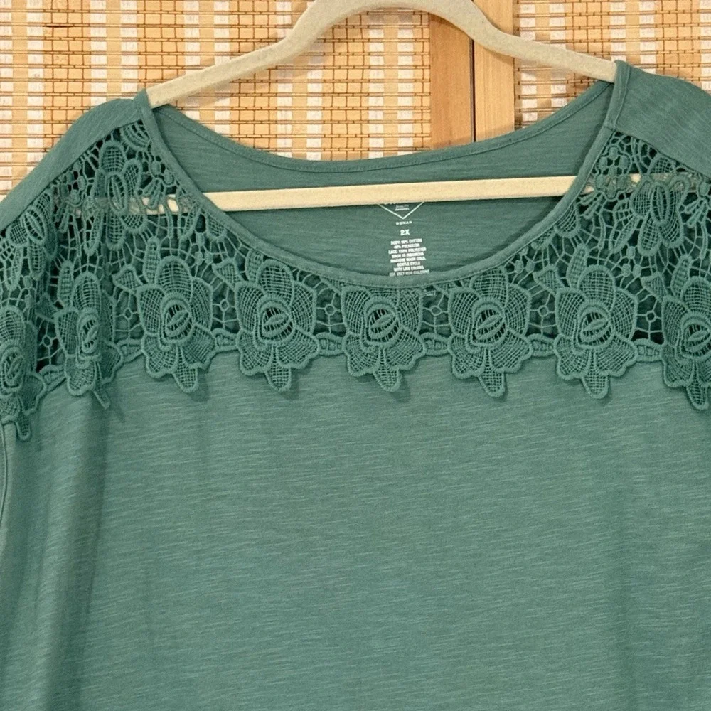 St John's Bay Womens 2X Top Army Green Battenburg Lace Cottagecore Floral Boho - Picture 2 of 6